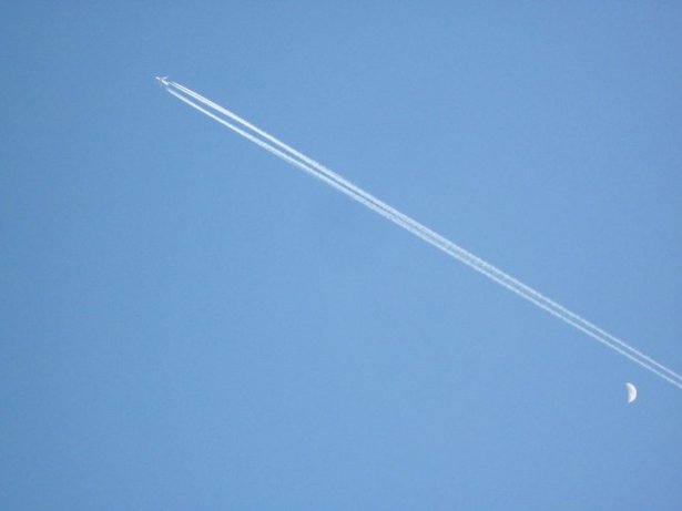 fly by moon OfirAsif