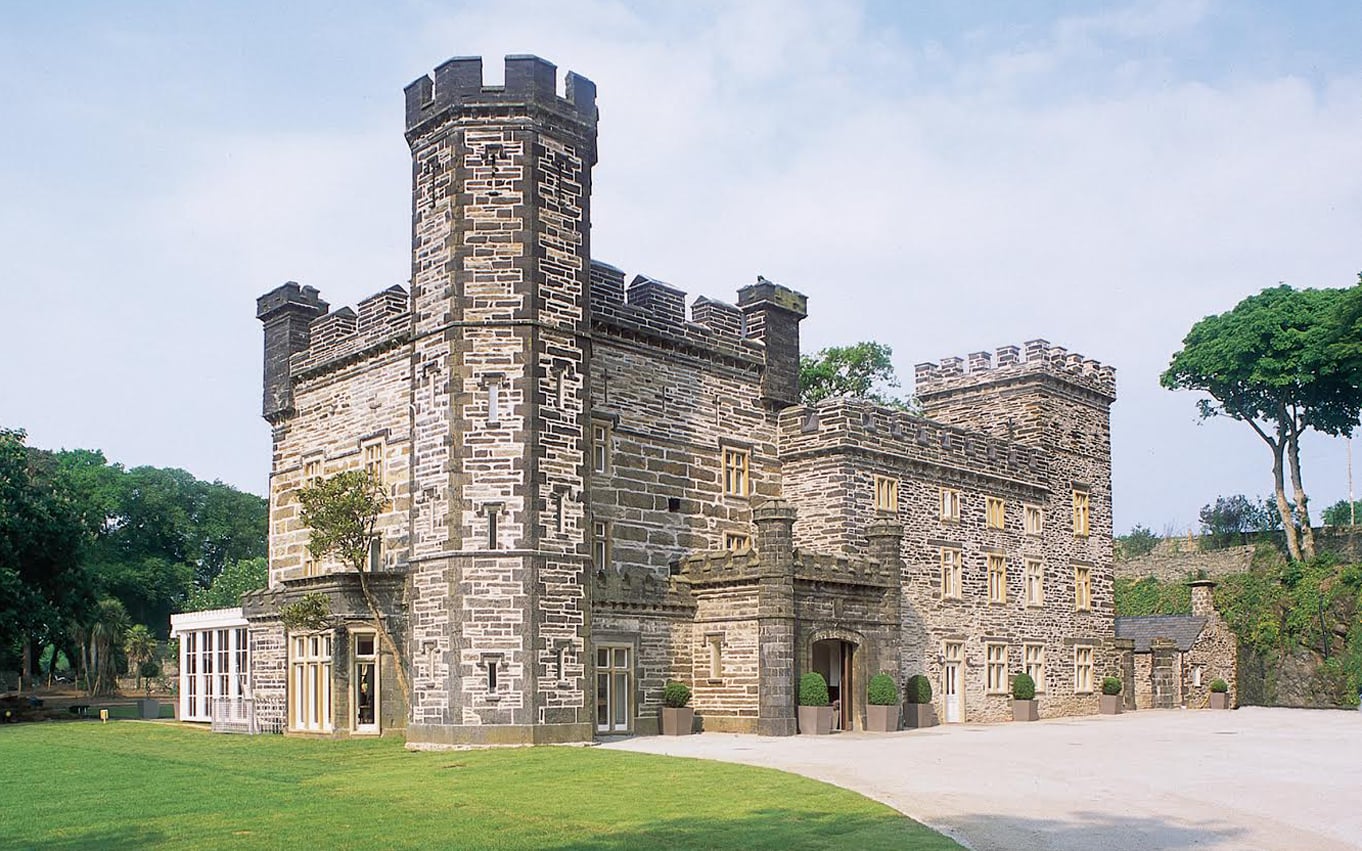 castell-deudraeth-portmeirion-wales-p