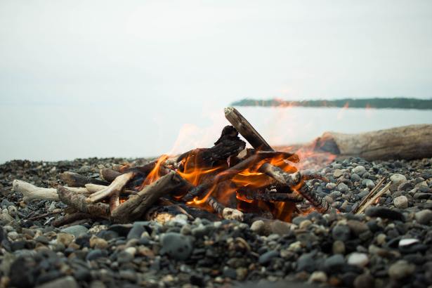 elijah-hiett-GEmpHF7zjrQ-unsplash