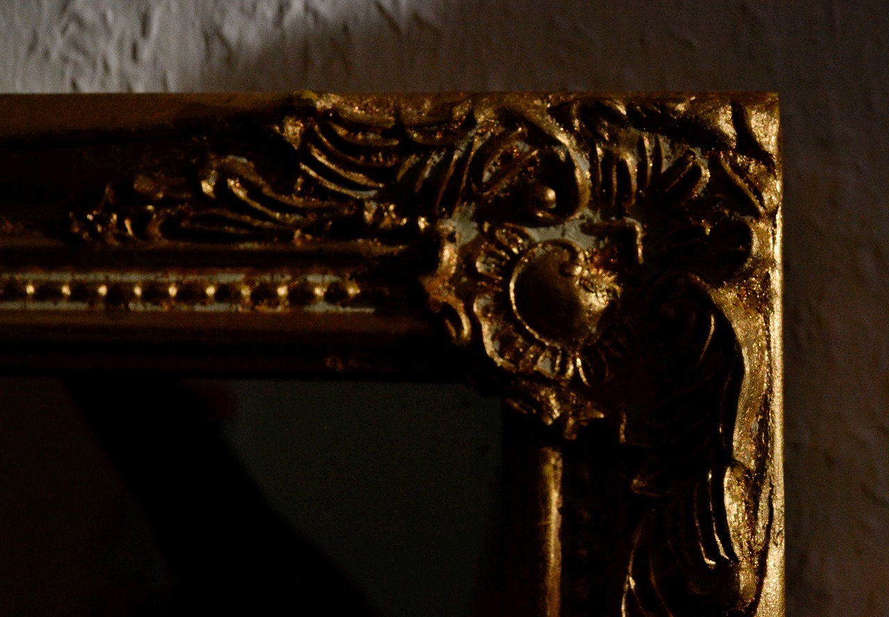 mirrors-g9371e1b15_1280