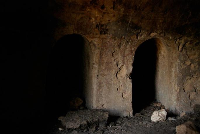 burial cave israel